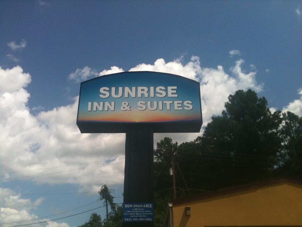 Sunrise Inn Rome Luaran gambar